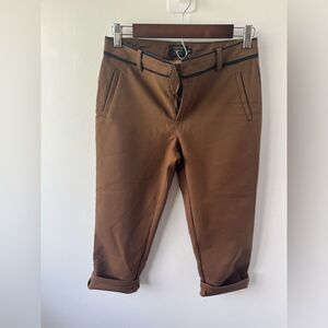 MISS DAISY Design by KOREA Brown Cropped Pants Size M Office Academia Basics